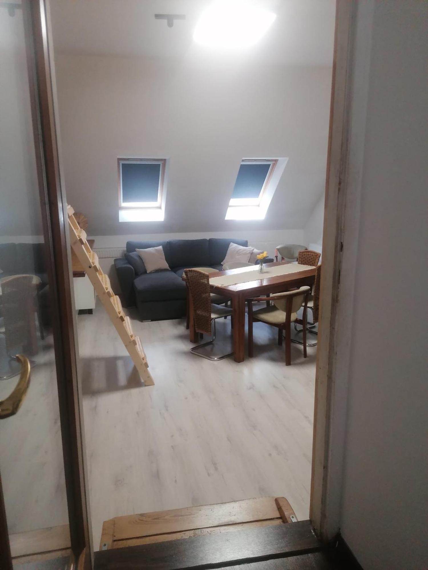 Ujkapu Sunshine Apartments Győr Exterior foto